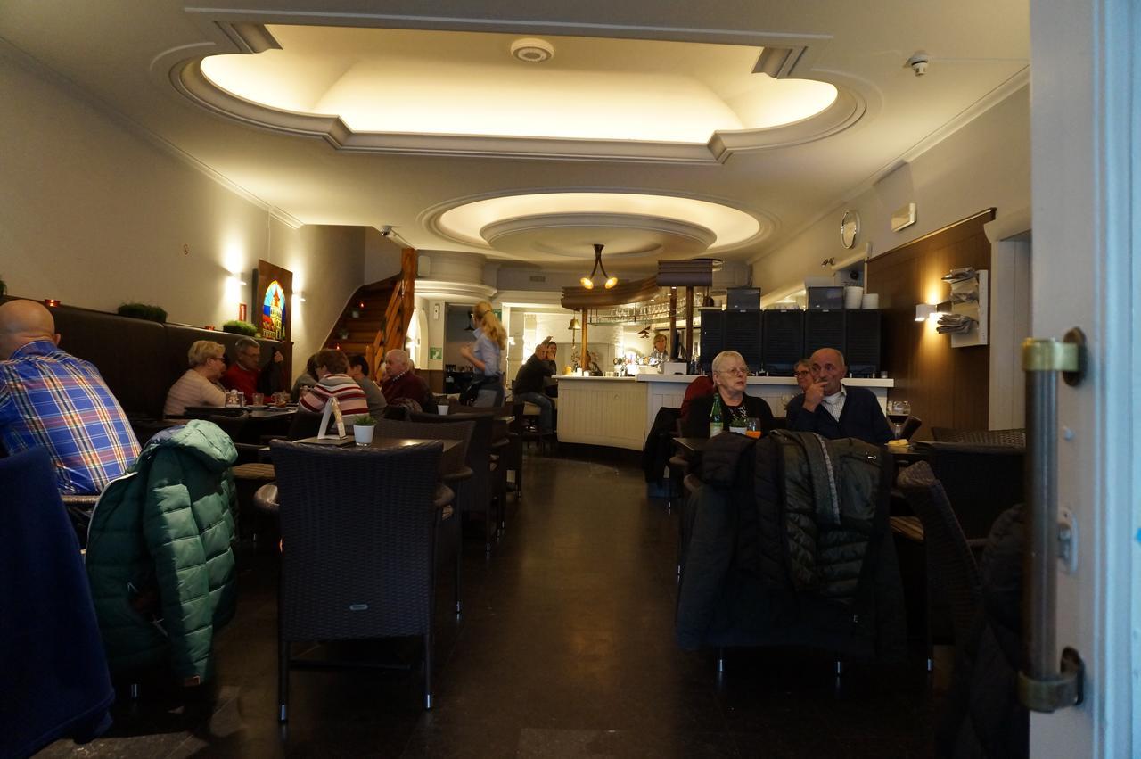 Terminus Hotell Turnhout Eksteriør bilde